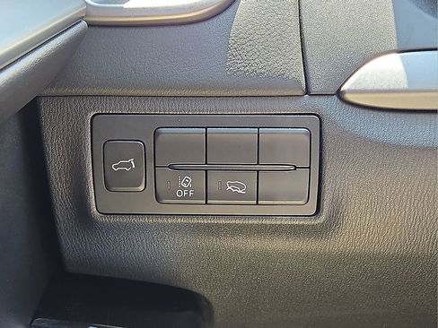 Used 2023 MAZDA CX-9 Touring Plus image 27