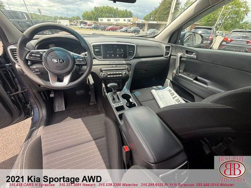 Used 2021 Kia Sportage LX w/ LX AWD Popular Package image 15