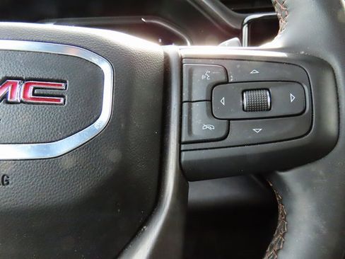 Used 2024 GMC Sierra 1500 AT4 w/ Technology Package image 33
