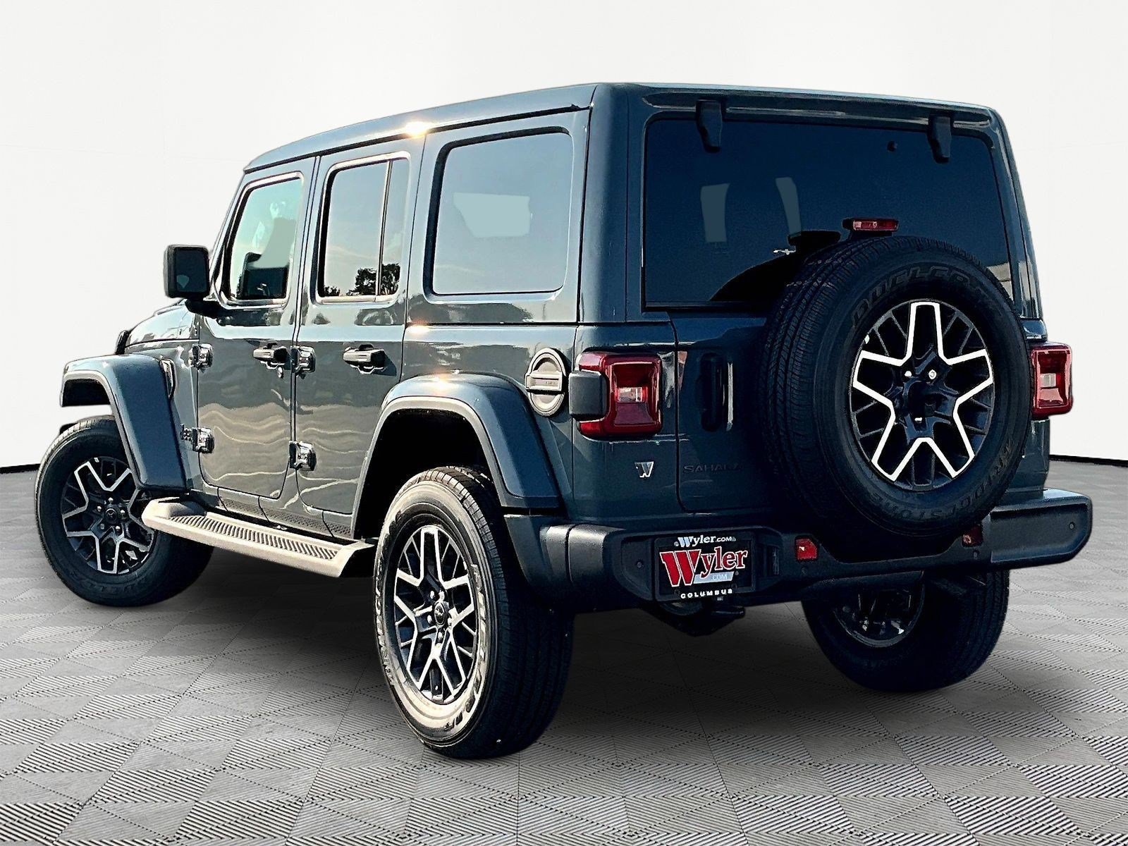 New 2026 Jeep Wrangler Unlimited Sahara AWD/4WD image 3