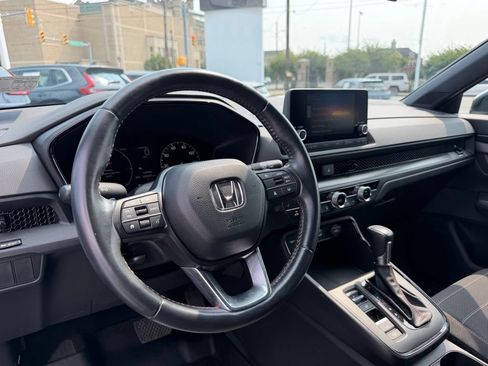 Used 2024 Honda CR-V Sport image 7