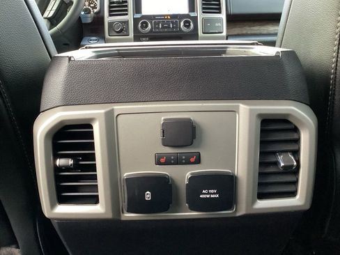 Used 2018 Ford F150 Lariat w/ Equipment Group 502A Luxury image 18