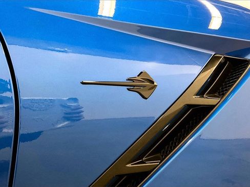 Used 2016 Chevrolet Corvette Stingray Coupe w/ 2LT Preferred Equipment Group image 23