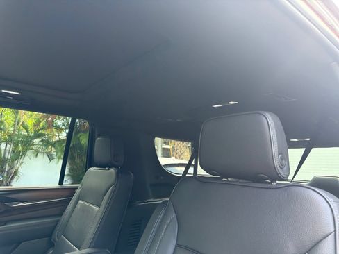 Used 2022 GMC Yukon XL Denali w/ Max Trailering Package AWD/4WD image 14