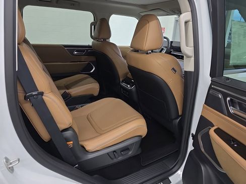 New 2026 INFINITI QX80 Luxe AWD/4WD image 11