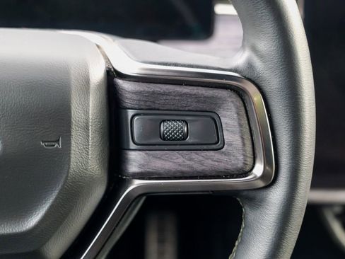 Used 2022 Rivian R1T Adventure image 48