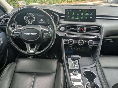 Used 2022 Genesis G70 2.0T RWD image 22