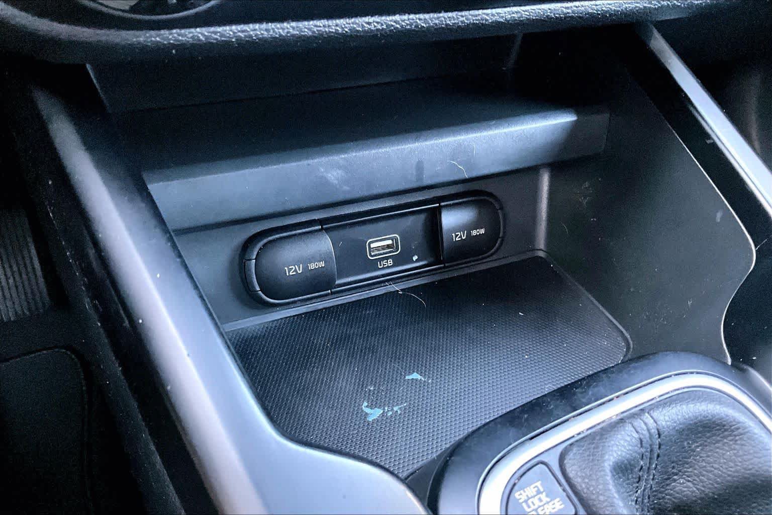 Used 2021 Kia Soul S FWD image 32