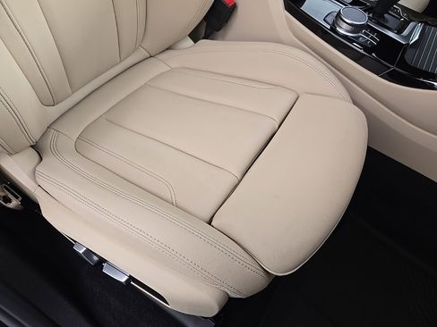 Used 2021 BMW X3 xDrive30i w/ Premium Package image 21