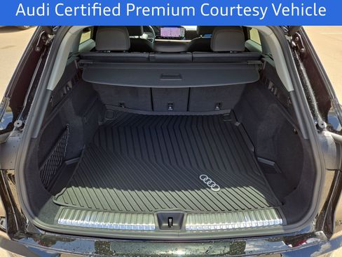 Certified 2025 Audi Q5 Premium w/ Convenience Package AWD/4WD image 12