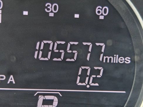 Used 2015 Honda Accord EX-L image 16