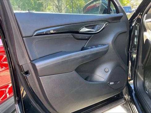 Used 2021 Buick Envision Essence w/ Technology Package I image 20