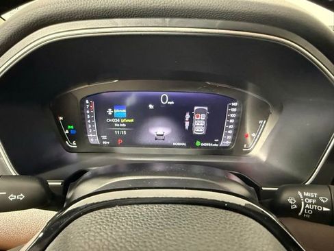 Used 2025 Honda Pilot Elite image 22
