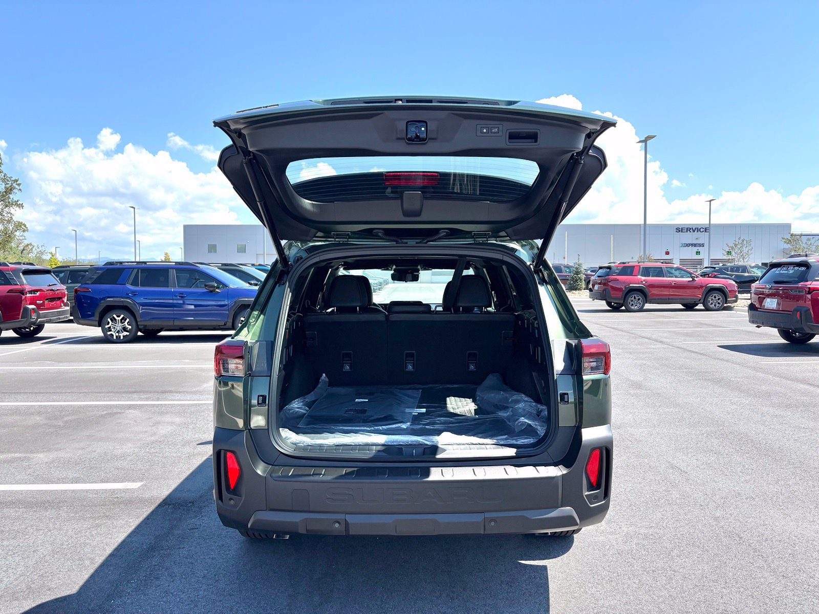 New 2026 Subaru Outback Touring XT AWD/4WD image 9