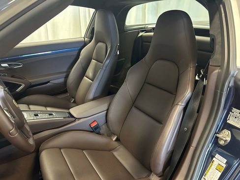 Used 2016 Porsche 911 Targa 4S image 5