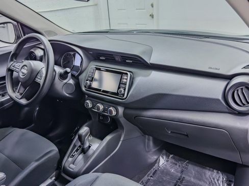 Used 2024 Nissan Kicks S image 20