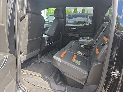Used 2021 GMC Sierra 1500 AT4 w/ AT4 Value Package AWD/4WD image 6