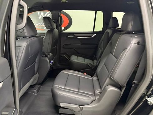 New 2026 GMC Acadia Elevation w/ Elevation Premium Package FWD image 16