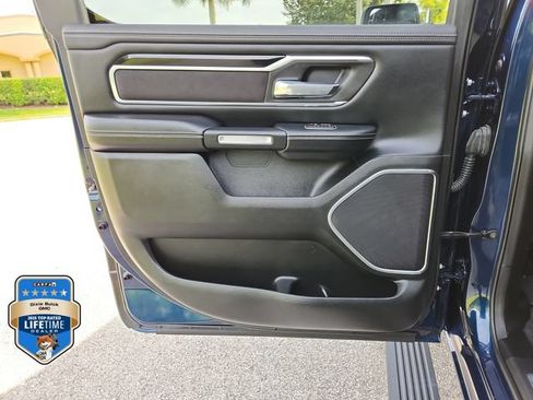 Used 2022 RAM 1500 Laramie RWD image 9