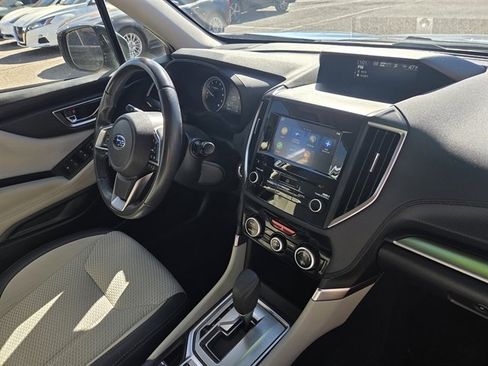 Used 2023 Subaru Forester Premium image 6