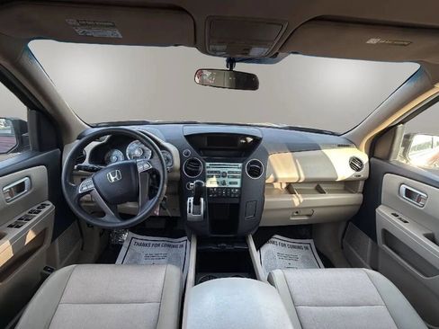 Used 2010 Honda Pilot EX image 16
