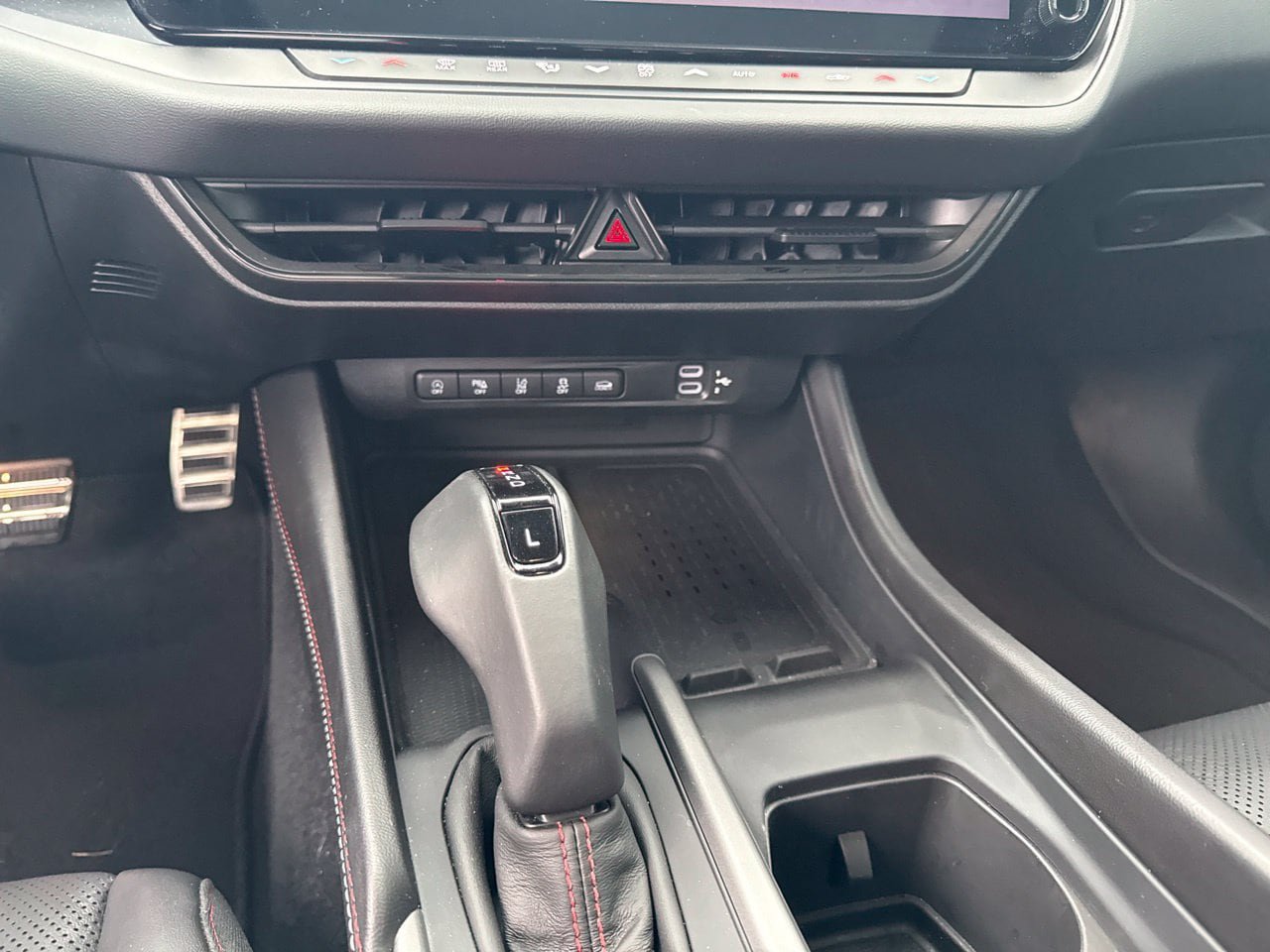 Used 2026 Dodge Charger Scat Pack AWD/4WD image 17
