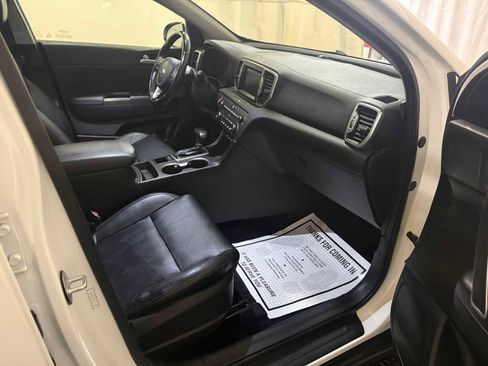 Used 2017 Kia Sportage EX w/ EX Premium Package image 27