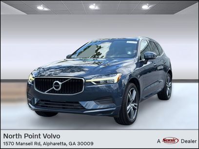 Used 2018 Volvo XC60 T5 Momentum w/ Vision Package