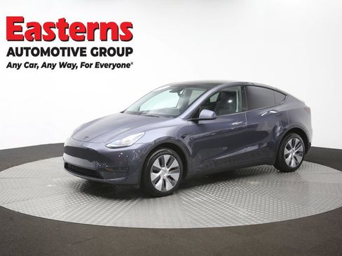 Used 2023 Tesla Model Y Long Range AWD/4WD image 52