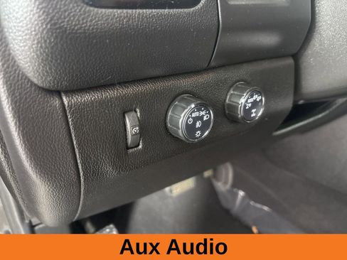 Used 2020 Chevrolet Colorado LT w/ Safety Package image 10