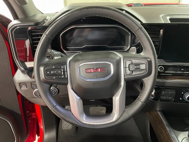 Used 2024 GMC Sierra 1500 Elevation w/ Preferred Package AWD/4WD image 14
