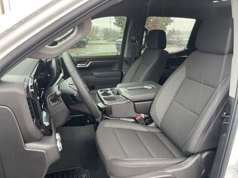 New 2026 GMC Sierra 1500 Elevation image 19