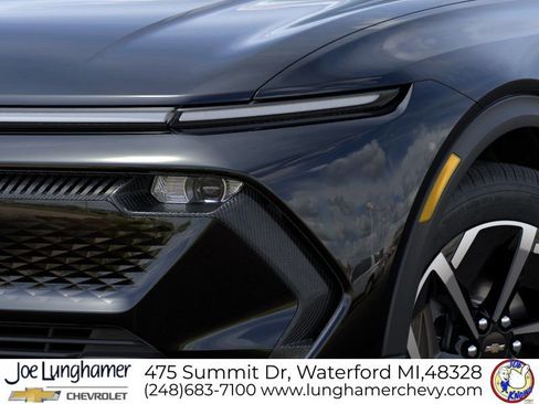New 2026 Chevrolet Equinox EV LT image 11