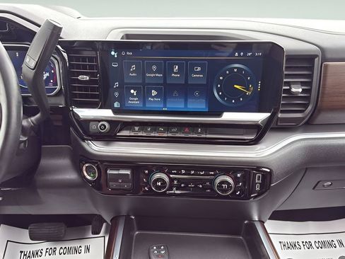 Used 2024 Chevrolet Silverado 3500 High Country w/ High Country Premium Package AWD/4WD image 19
