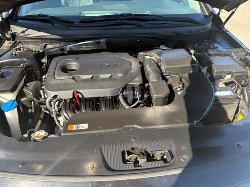 Used 2016 Hyundai Sonata Limited w/ Option Group 04 image 43