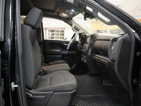 Used 2022 Chevrolet Silverado 1500 Custom image 24