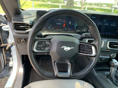 Used 2024 Ford Mustang Premium RWD image 9