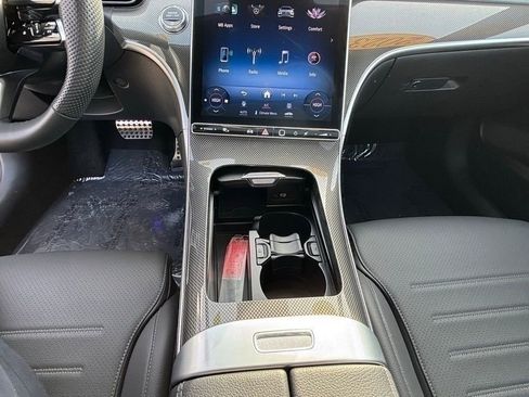 Used 2023 Mercedes-Benz C 300 4MATIC Sedan image 16