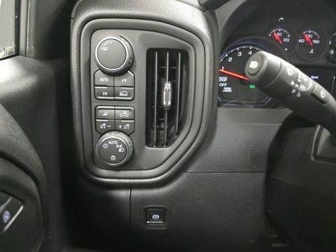 New 2026 Chevrolet Silverado 1500 W/T w/ WT Safety Package image 19