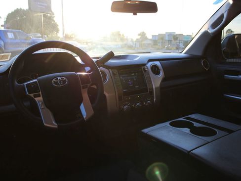Used 2016 Toyota Tundra SR5 image 28