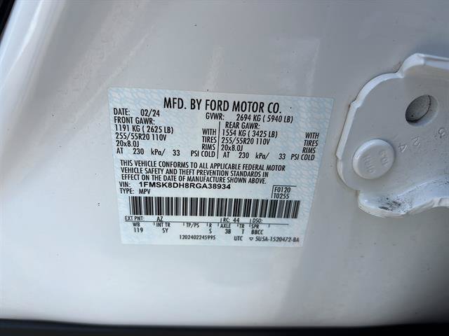 Certified 2024 Ford Explorer XLT w/ Equipment Group 202A AWD/4WD image 21