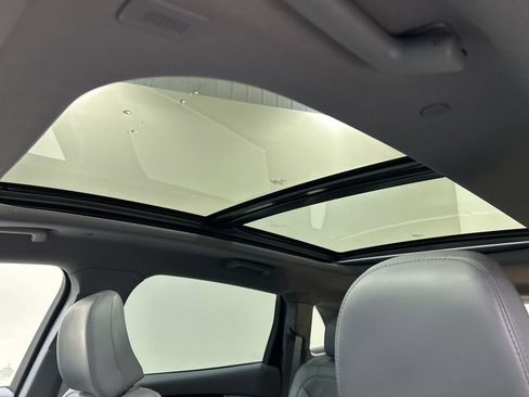 Certified 2022 Lincoln Nautilus Reserve image 26