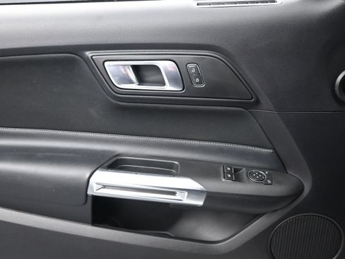 Used 2019 Ford Mustang GT w/ GT Performance Package image 13