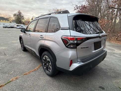New 2026 Subaru Forester Premium image 5