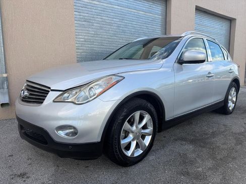 Used 2010 INFINITI EX35 Journey RWD image 2