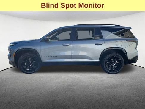 Used 2026 Chevrolet Traverse RS image 6