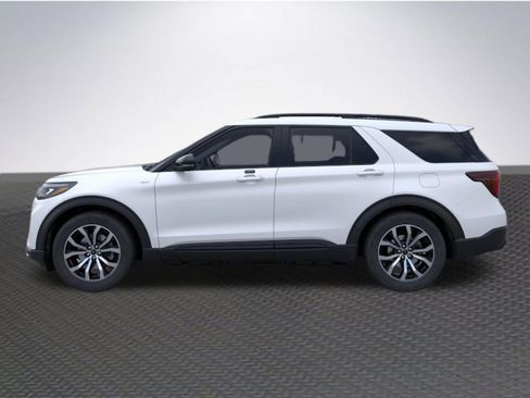 New 2026 Ford Explorer ST-Line w/ Premium Package RWD image 3