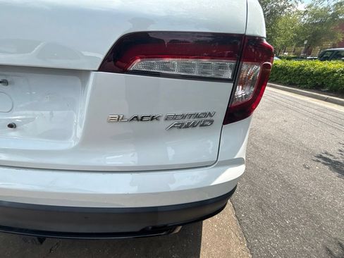 Used 2021 Honda Pilot Black Edition image 7