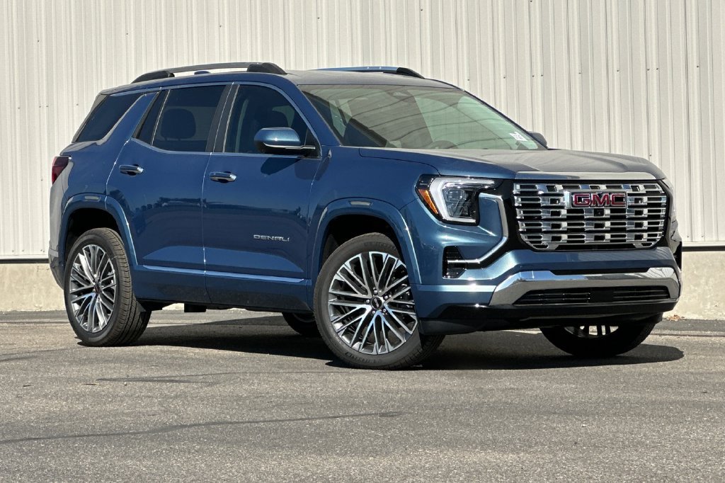 New 2027 GMC Terrain Denali AWD/4WD image 2
