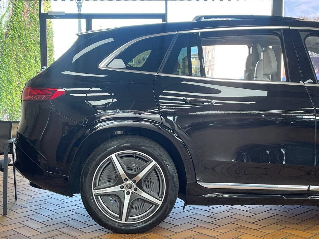 Used 2023 Mercedes-Benz EQS 580 4MATIC SUV image 7